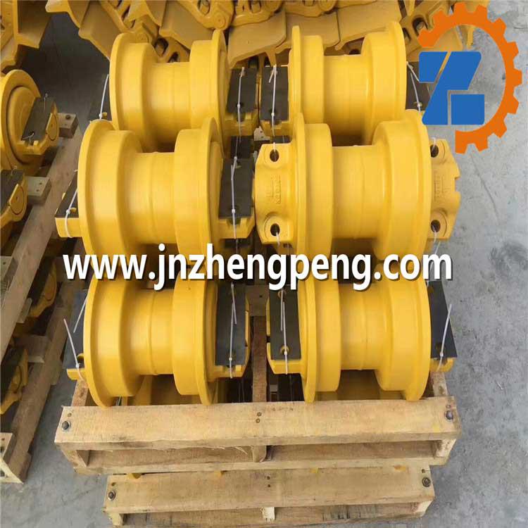  小松底盤(pán)件 